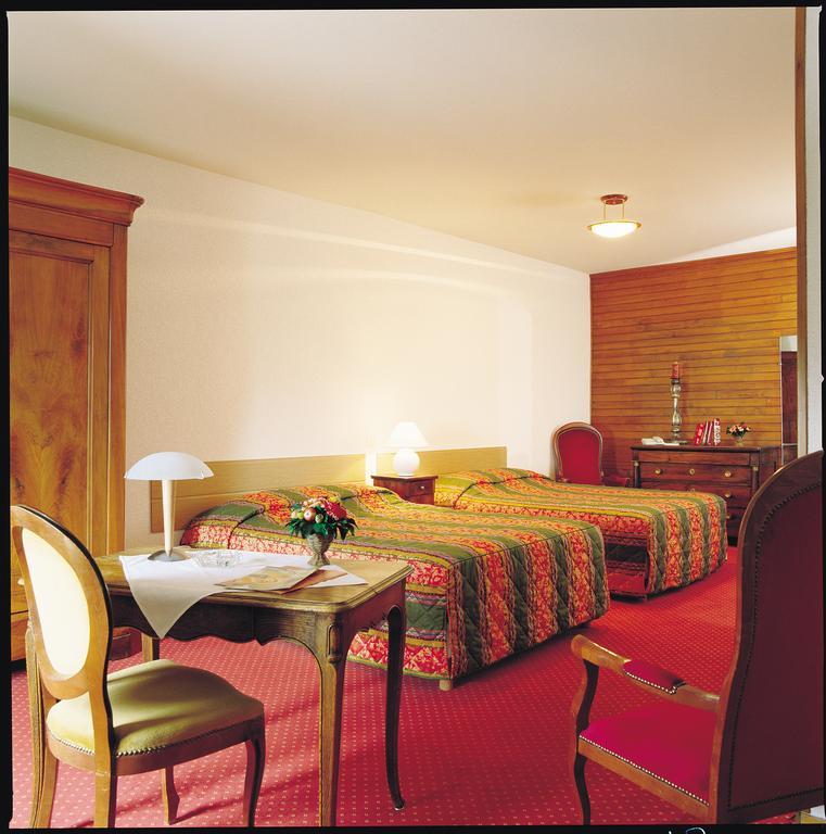 La Mainaz Hotel Restaurant Geneve - Gex - Mijoux Room photo