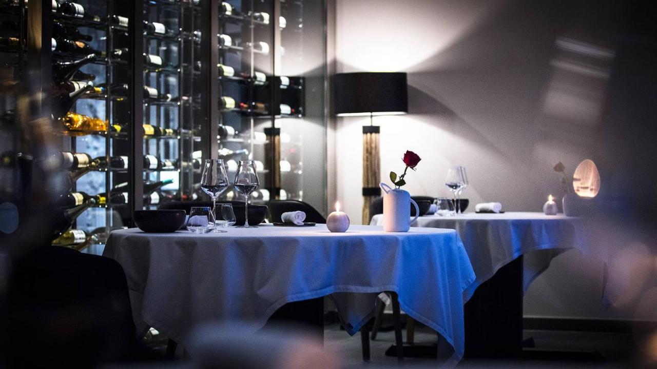 La Mainaz Hotel Restaurant Geneve - Gex - Mijoux Exterior photo